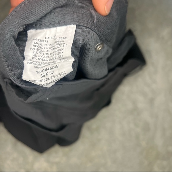 Wrangler work pants-36”Wx30”L-black-slight slim fit-stretchy and comfy - Picture 5 of 6